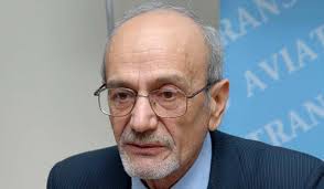 Ա. Պողոսյանն իբրև թուրքական հագուստի այլընտրանք է առաջարկում նաև չինականը